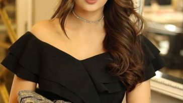 Saboor Ali looks left all in awe