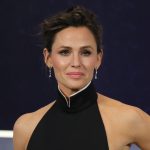 Jennifer Garner Celebrates National Pumpkin Day with a Sweet Lullaby