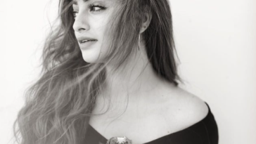 Nawal Saeed Celebrates 25th Birthday