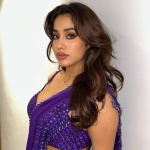 Janhvi Kapoor's Latest Pictures in a Saree are Simply Stealing Hearts