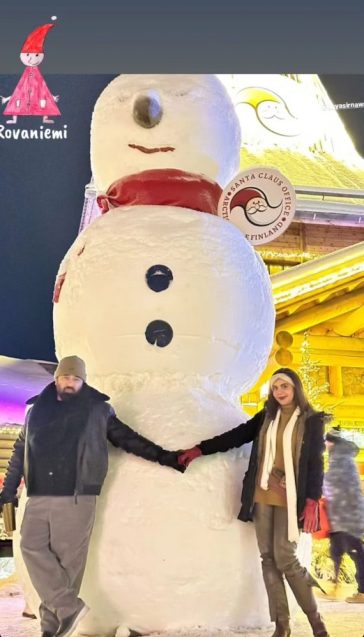 Nida Yasir Enjoying Christmas In Finland
