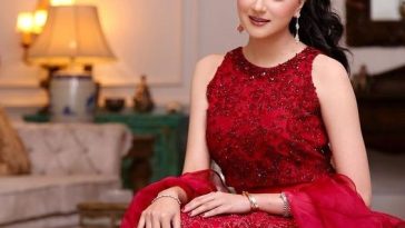 Aymen Saleem gives Electric Performance at her Mehndi