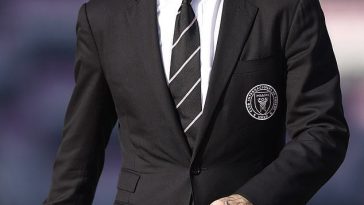 David Beckham 'Jealous' of Victoria