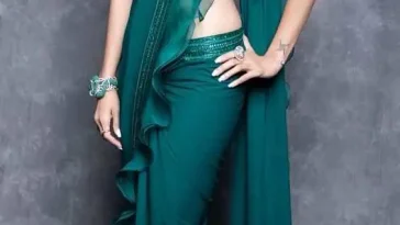 Shilpa Shetty Maintains her Fitness without Incorporating Lunges