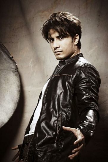 Bollywood Rendition of Ali Zafar's Popular Song Jhoom has been Released!