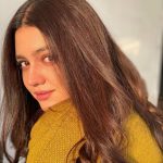 Embracing Motherhood: Zara Noor Radiates Adorableness With Her Baby Bump,