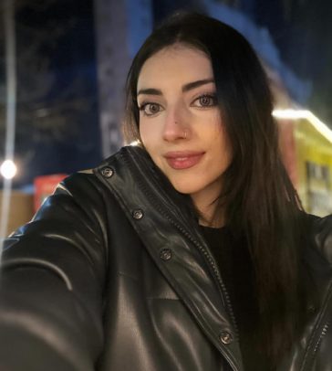 Pakistan's Rising Star Annural Khalid makes history as Spotify's first RADAR Artist