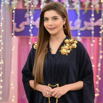 Nida Yasir Celebrates Her Birthday