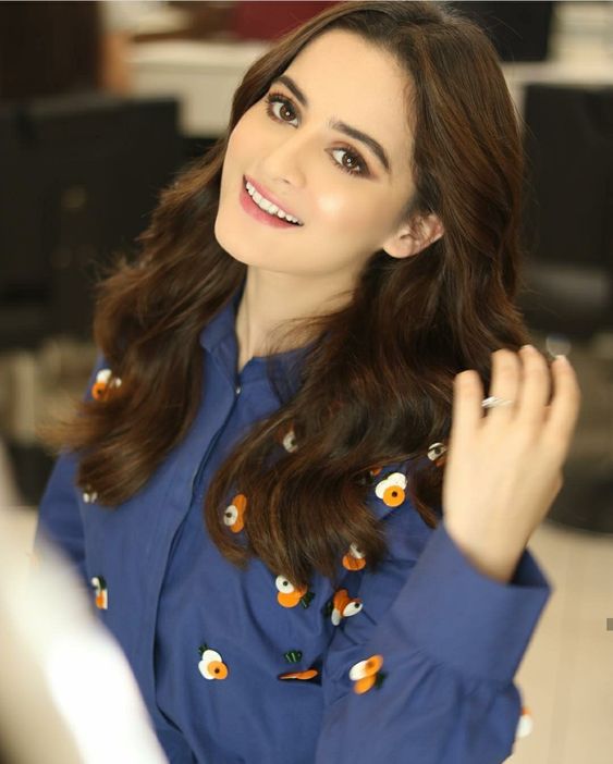 Public left Surprised by the Stunning Resemblance Between Aiman Khan and Another Girl
