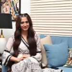 Naeema Butt Reveals That Actresses Paint Themselves To Look White