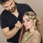 Makeup Artist Shahzad Raza shares makeup secrets of actresses.